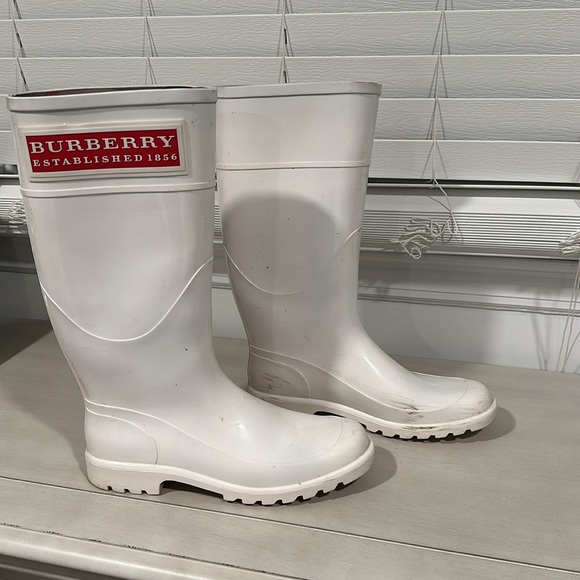 White Burberry Rain Boots - Picture 2 of 9